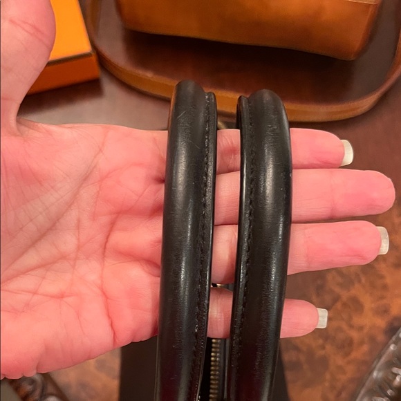 MCM Black Satchel with Gold Accents Luxury Medium size - Picture 6 of 9